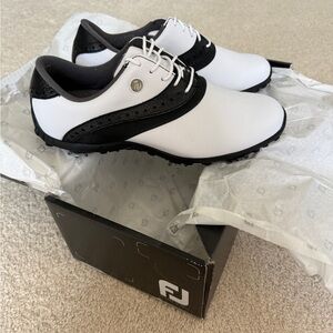 FootJoy Women’s Golf Shoes- NWT